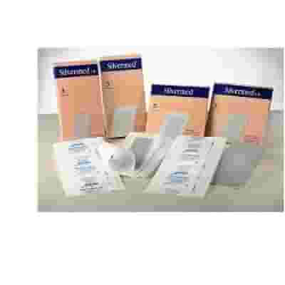 MEDICAZIONE ARGENTO METALLICO MICRONIZZATO STERILE CON BORDO ADESIVO SILVERMED ST AG 10X10CM 5 PEZZI