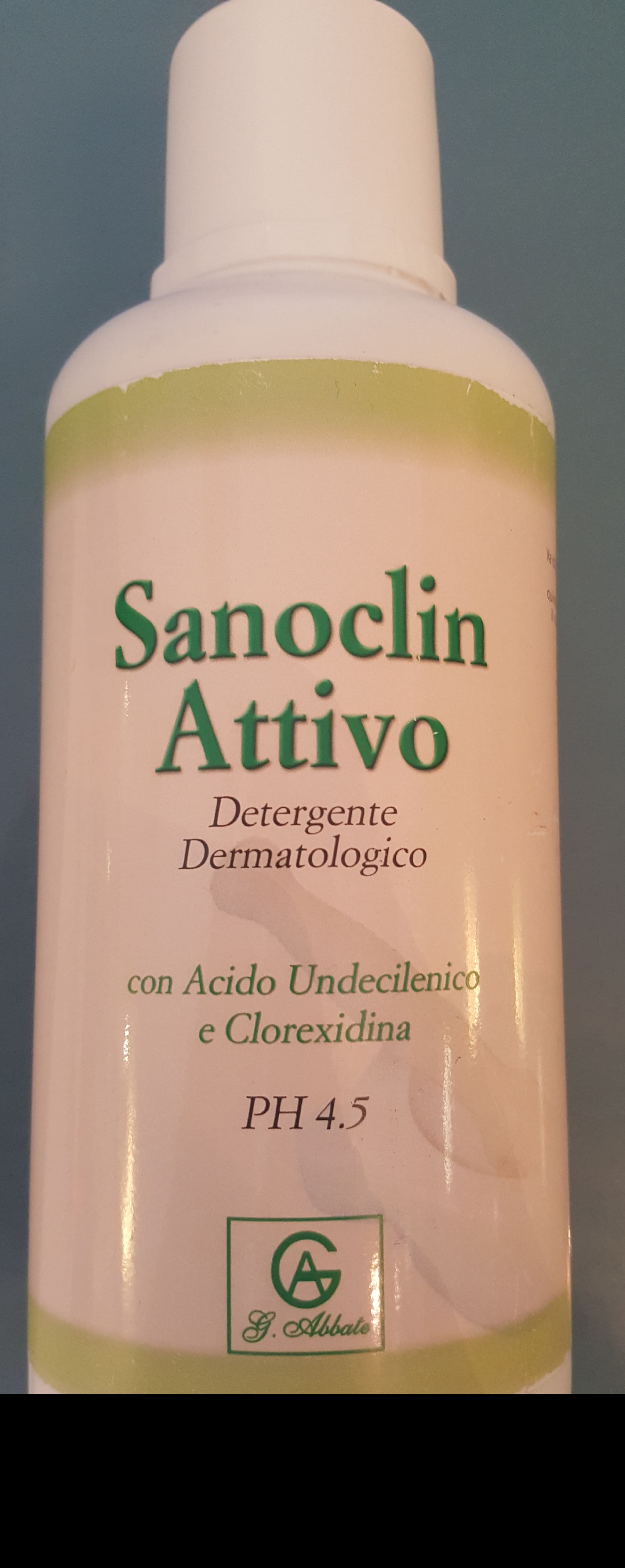 Sanoclin Attivo Shampoodoccia 500 Ml