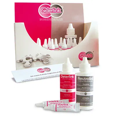 SIDERLINK KIT PER IL TRATTAMENTO DELLE PIGMENTAZIONI EMOSIDERINICHE A BASE DI ACIDO TIOGLICOLICO SIDERLINK KIT PER IL TRATTAMENTO DELLE PIGMENTAZIONI EMOSIDERINICHE A BASE DI ACIDO TIOGLICOLICO