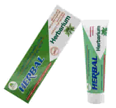 Dentifricio Herbal Herbarium con fluoro e argilla, 100ml