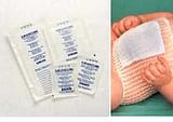 MEDICAZIONE EURODRESSING NON ADESIVA IN TESSUTO NON TESSUTO 10X10CM 6 PEZZI