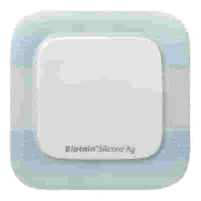 MEDICAZIONE BIATAIN IN SCHIUMA DI POLIURETANO A RILASCIO DI ARGENTO CON BORDO ADESIVO IN SILICONE 10X10 CM 5 PEZZI