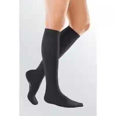 MEDIPLUS/1 GAMBALETTO CORTO 102 NERO 3