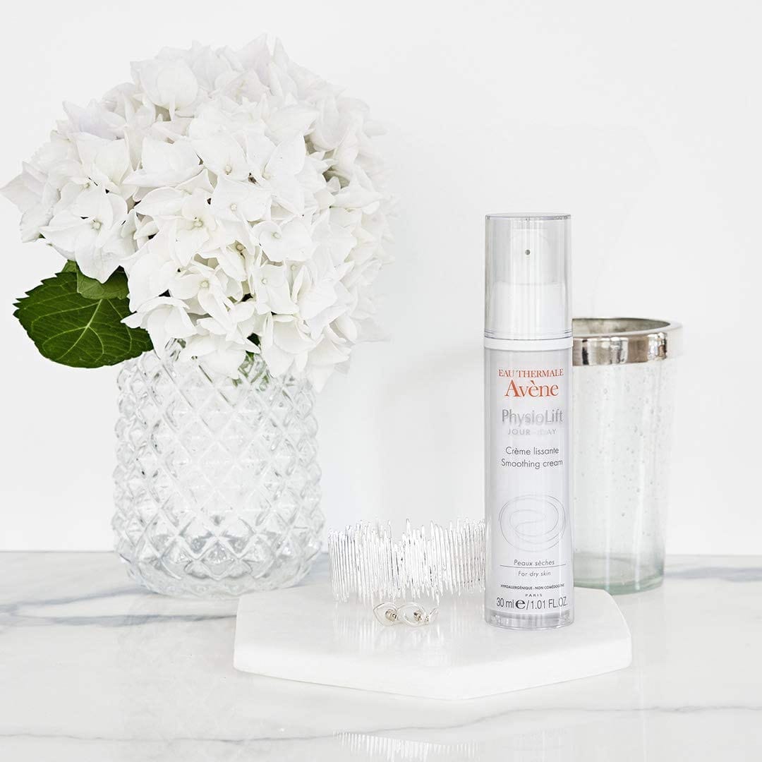 EAU THERMALE AVENE PHYSIOLIFT GIORNO CREMA LEVIGANTE 30 ML