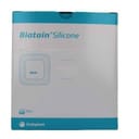 MEDICAZIONE BIATAIN IN SCHIUMA DI POLIURETANO CON BORDO ADESIVO IN SILICONE 7,5X7,5 CM 10 PEZZI