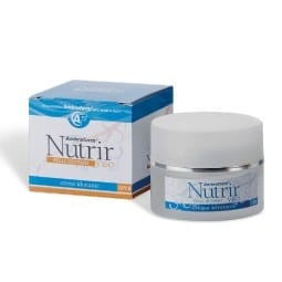 Crema Ambrafarm Nutrir Viso Giovane agli AHA, 50ml