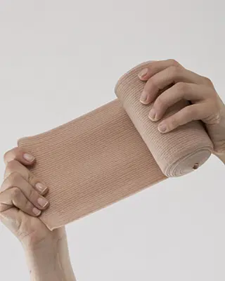 CIZETA PRESS COMPRESSIVA ML35 RIGHE BENDA MONOELASTICA CON RIGHE EST 35 M 5X12 CM CIZETA PRESS COMPRESSIVA ML35 RIGHE BENDA MONOELASTICA CON RIGHE EST 35 M 5X12 CM