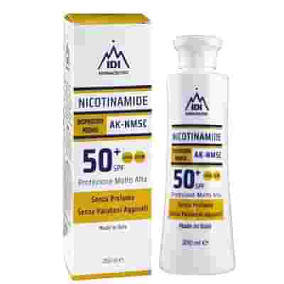NICOTINAMIDE AK-NMSC 50+SPF PROTEZIONE MOLTO ALTA 200 ML