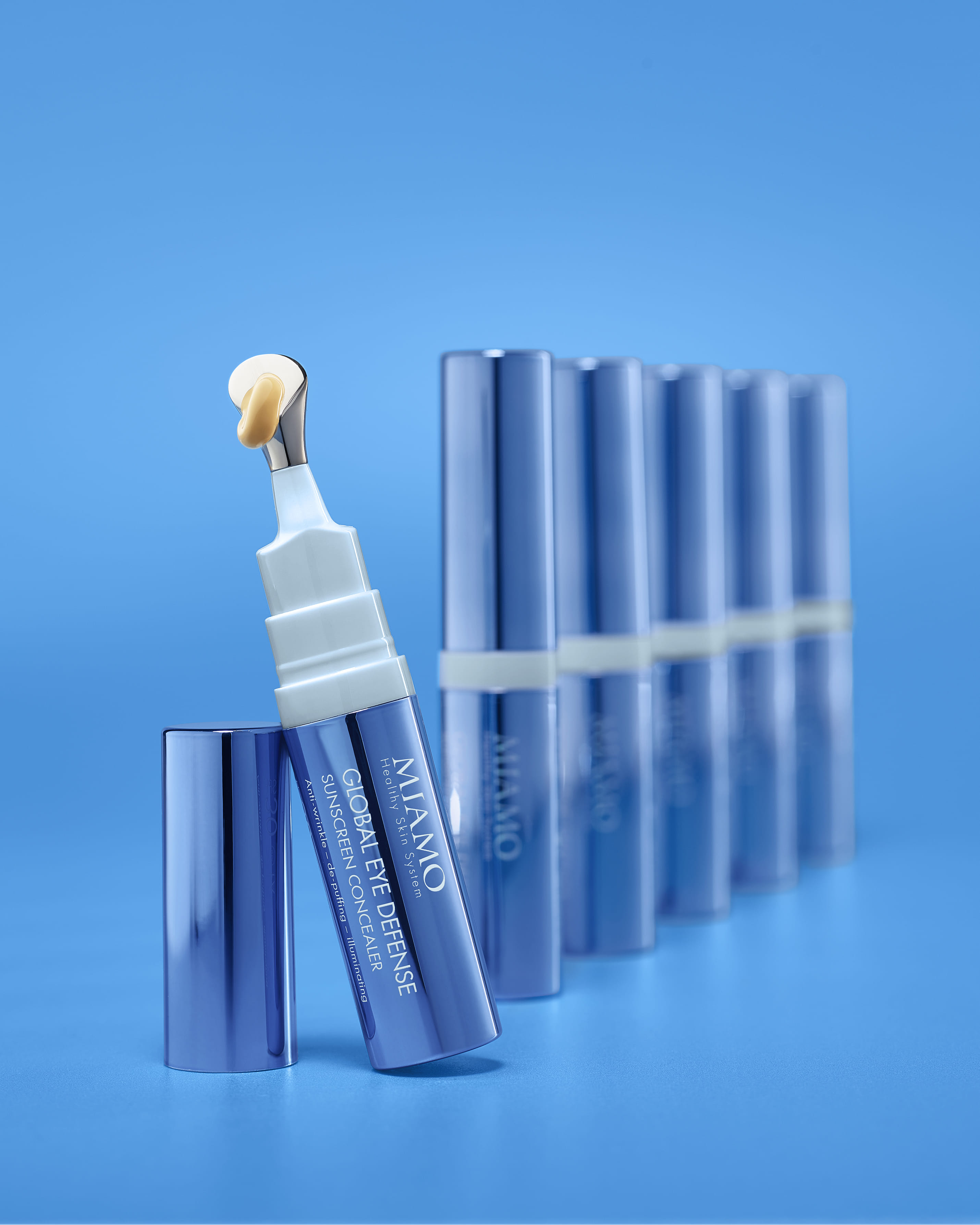 MIAMO SKINCOLOR CARE GLOBAL EYE DEFENSE SUNSCREEN CONCEALER SPF30 OAT 7,5 ML