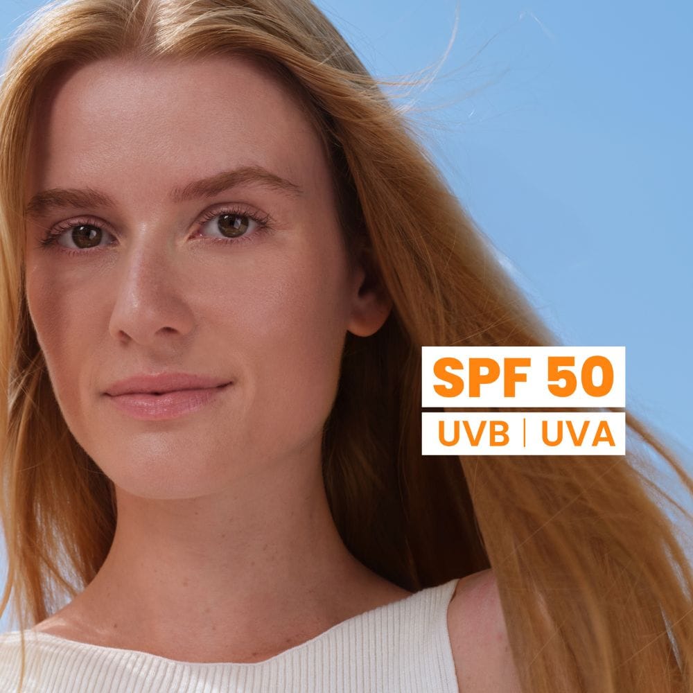 Eau Thermale Avène Ultra Stick SPF50, Alta Protezione solare, Finish invisibile Ultra Resistente, formato da viaggio, 45ml 