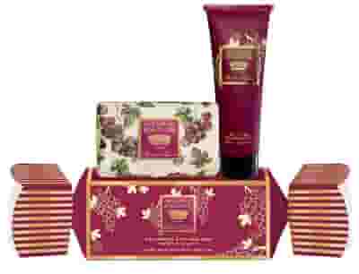 BACCHE DI VINUM COFANETTO BIO SAPONETTA & BIO CREMA MANI CON OLIO DI OLIVA BIO