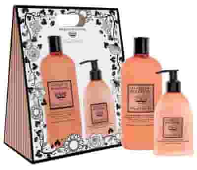 ELISIR DI DOLCE VITA COFANETTO BAG BIO BAGNODOCCIA DELICATO ALL'OLIO DI OLIVA BIO + BIO CREMA FLUIDA CORPO ALL'OLIO DI OLIVA BIO