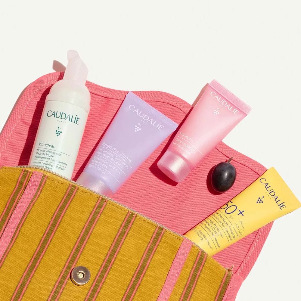 ESTATE TROUSSE 2026 1 FLUIDO VISO SPF50+ 20 ML + 1 GEL IDRATANTE 15 ML + 1 GEL DOCCIA 30 ML + 1 MOUSSE DETERGENTE 50 ML