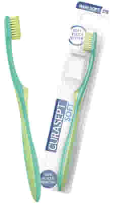 CURASEPT SPAZZOLINO MAXI SOFT 010