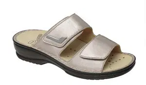 CALZATURA NEW MIETTA PERLIZED LEATHER W BEIGE TOMAIA IN PELLE EFFETTO PERLATO FODERA IN PELLE SCAMOSCIATA SOTTOPIEDE IN PELLE SCAMOSCIATA SUOLA PU 40 CALZATURA NEW MIETTA PERLIZED LEATHER W BEIGE TOMAIA IN PELLE EFFETTO PERLATO FODERA IN PELLE SCAMOSCIATA SOTTOPIEDE IN PELLE SCAMOSCIATA SUOLA PU 40