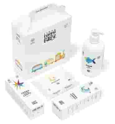 GIFT BOX LINEA MAMMABABY CONTENENTE 1 BAGNO BABY COSMOS NATURAL 500 ML + 1 CREMA CAMBIO BABY COSMOS NATURAL 100 ML + 1 CRAM VISO CORPO BABY COSMOS NAT 100 ML + 1 SALVIETTE BABY 20P