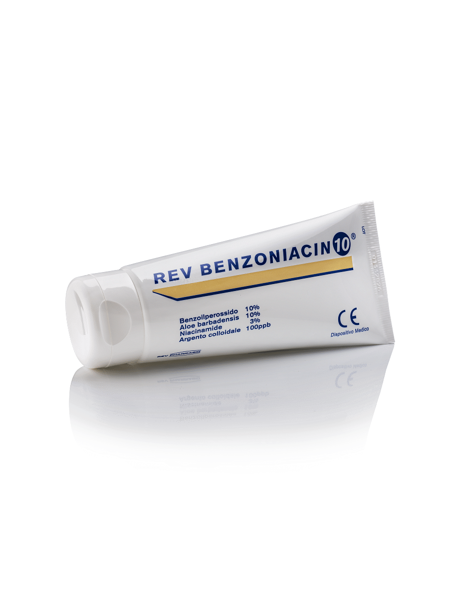 Rev Benzoniacin 10 Crema 100  Ml