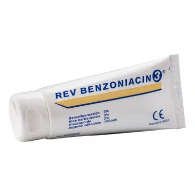 REV BENZONIACIN 3 CREMA 100 ML REV BENZONIACIN 3 CREMA 100 ML