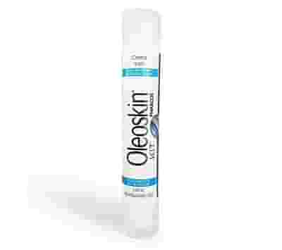 OLEOSKIN KIT IGIENIZZANTE PHARCOS GEL DETERGENTE MANI ALCOOL 74% E CLOREXIDINA 50 ML + CREMA MANI ACIDO IALURONICO E SALE SODICO 0,4% 30 ML