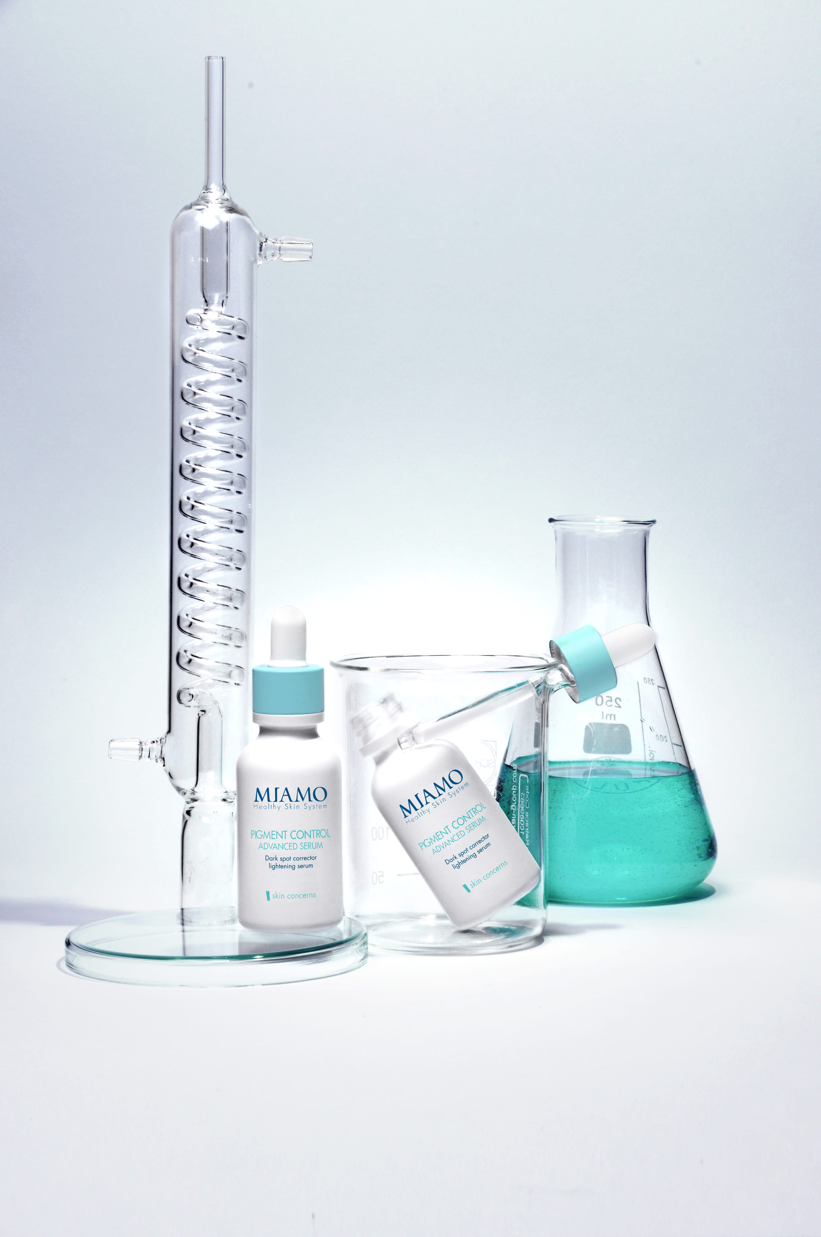 MIAMO SKIN CONCERNS PIGMENT CONTROL ADVANCED SERUM 30 ML