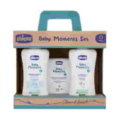CHICCO BABY MOMENTS SET BAGNOSCHIUMA PELLI DELICATE 200 ML + SHAMPOO PELLI DELICATE 200 ML + ACQUA DI COLONIA BABY SMELL PELLI DELICATE 100 ML