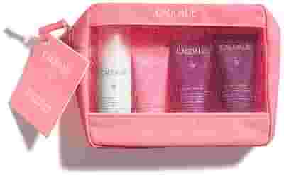 VINOSOURCE HYDRA TROUSSE ESTATE 2022 1 SCHIUMA DETERGENTE 50 ML + 1 CREMA VISO 15 ML + 1 GEL DOCCIA 30 ML + 1 CREMA CORPO 30 ML