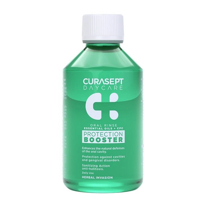 Curasept Daycare Collutorio Protection Booster Herbal Invasion 250 Ml