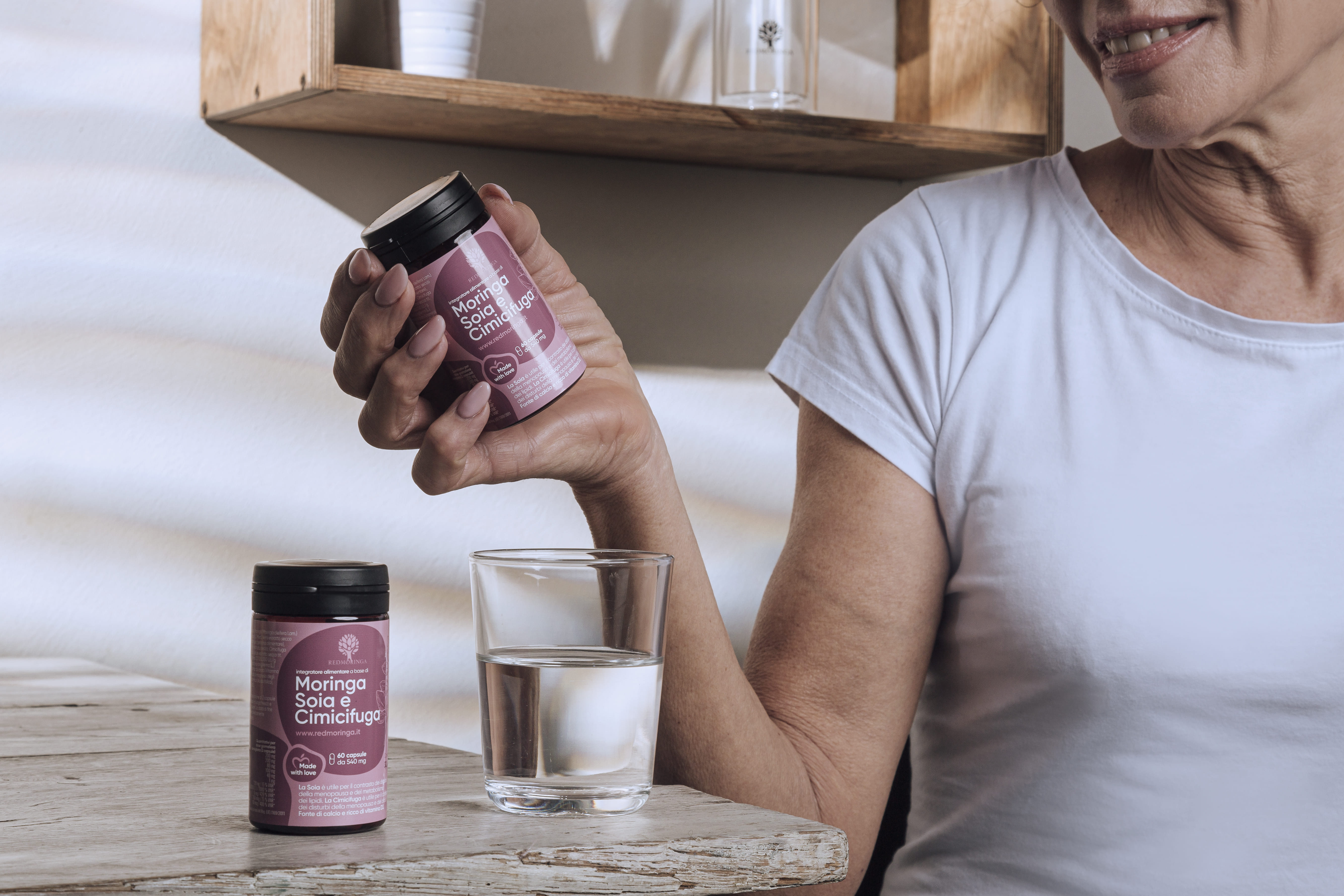 Integratore Menopausa Moringa e Cimicifuga - 60 Capsule